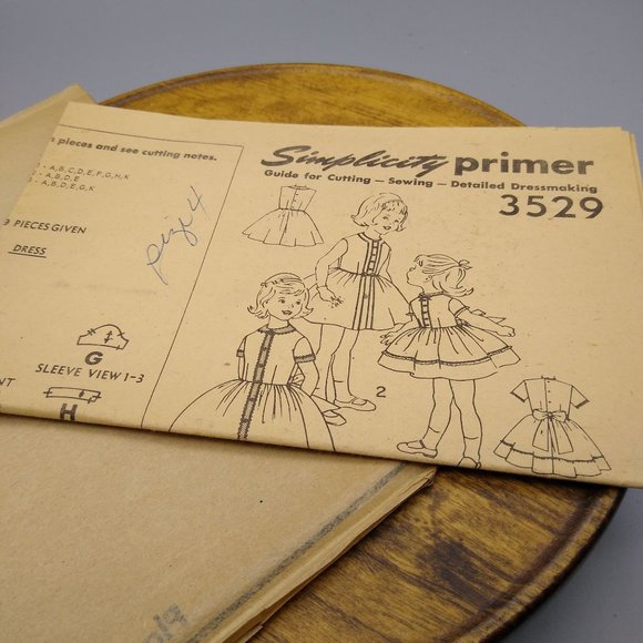 UNCUT Vintage Sewing PATTERN Simplicity 3529, Child 1960 Girls One Piece Dress - Picture 2 of 3